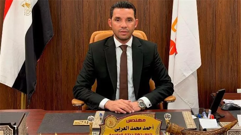 المهندس أحمد العربى رئيس الجهاز