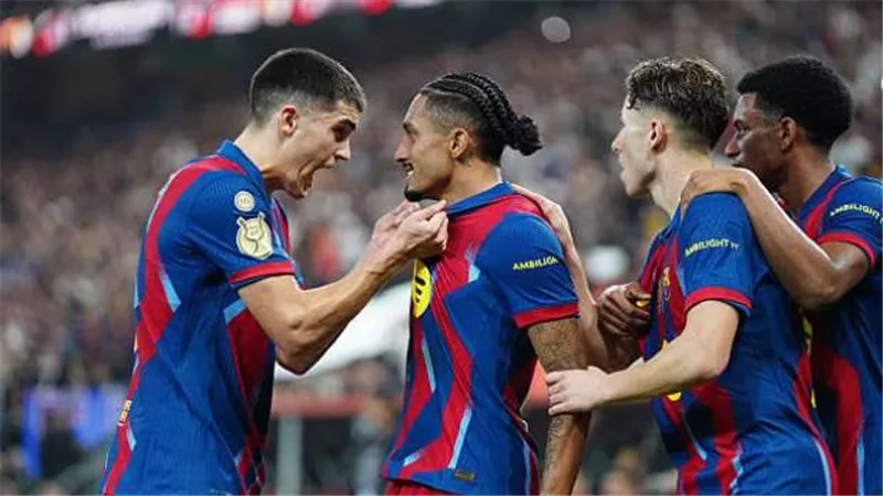 برشلونة