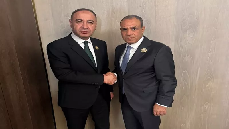 وزير الخارجية يؤكد موقف مصر الثابت الداعم لوحدة ليبيا وسيادتها وسلامة أراضيها واستقرارها