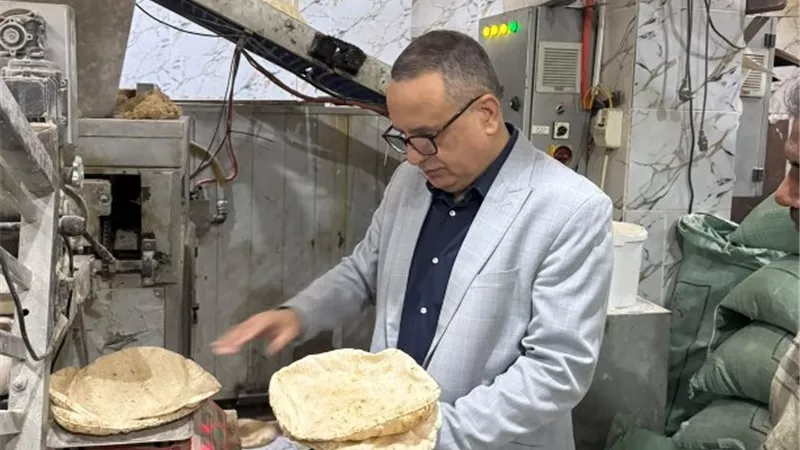 المحاسب علي حسن وكيل وزارة التموين بالدقهلية 