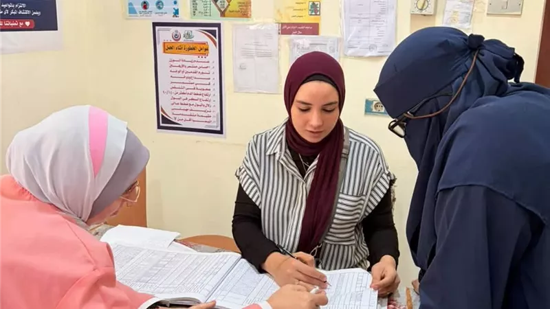 أسيوط تطلق برامج مكثفة لدعم المبادرات المناخية