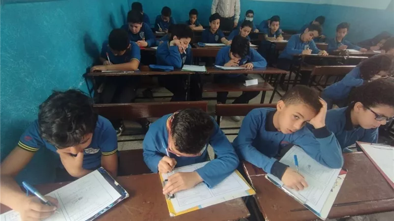 موقف الطلاب المتغيبين عن امتحانات شهر أكتوبر 