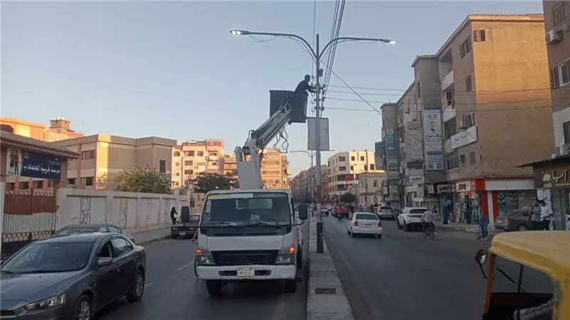 تركيب كشافات اناره اضافيه بشوارع كفرالشيخ 