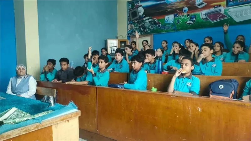 جامعة قناة السويس تنظم 3 ندوات توعوية بمدارس المجمع التعليمي 