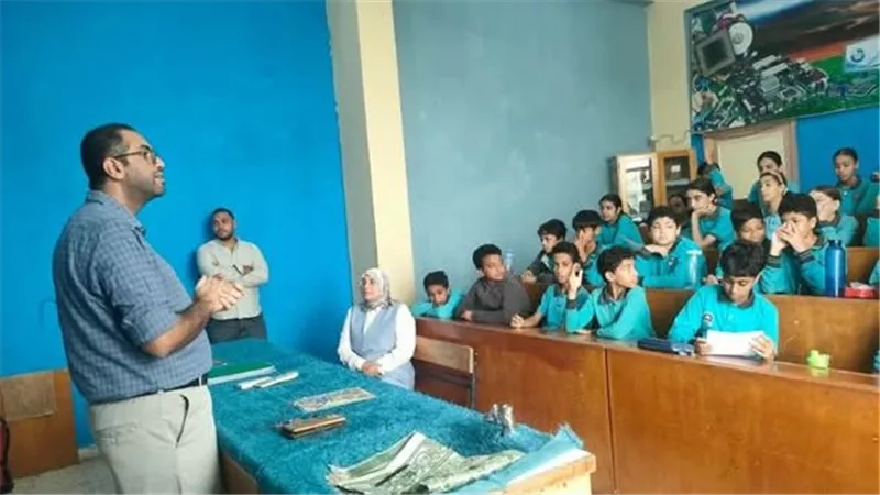 ندوات جامعة القناة