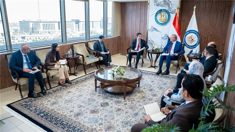 وزير البترول ووفد«فيرتيجلوب» 