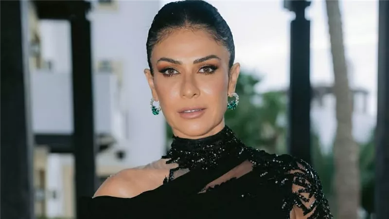 الفنانة بسمة