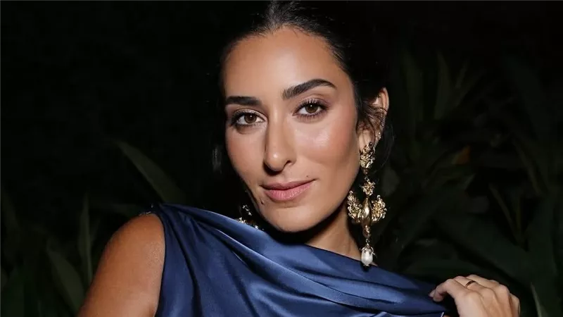 الفنانة أمينة خليل