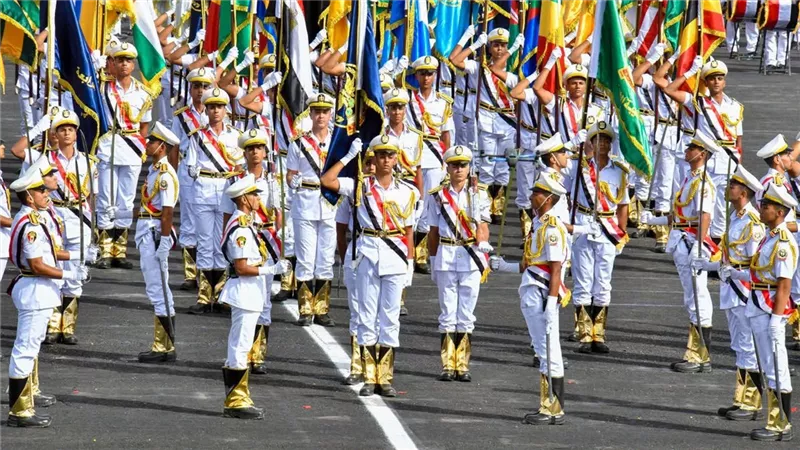 طلبة كلية الشرطة 