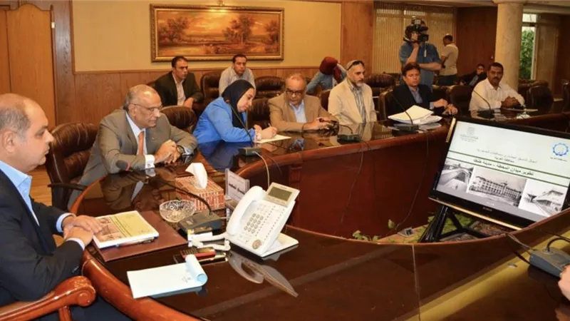 محافظ الغربية .. يستعرض مخططات تطوير ميدان المحطة بطنطا مع الجهاز القومي للتنسيق الحضاري