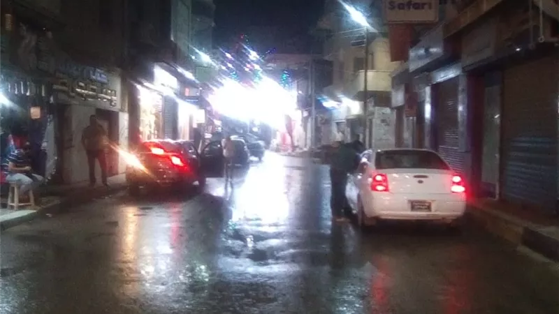 غرق شوادر حلوى مولد النبى.. والجماهير لم تستكمل مشاهدة مباريات ابطال اوروبا بالمقاهى