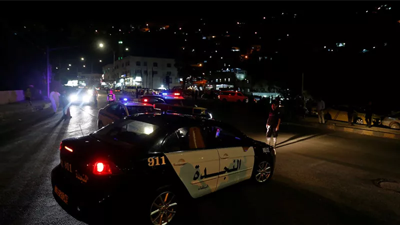 القبض على منفذ عملية السطو على أحد البنوك العمانية