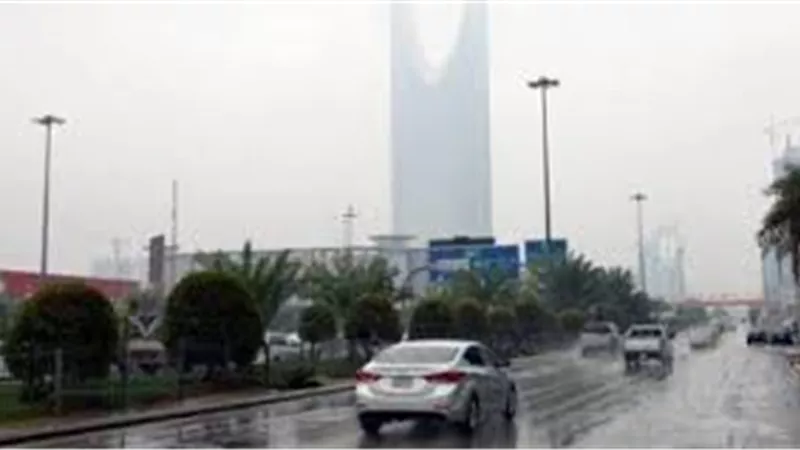المرور : حركة السيارات تسير بانتظام