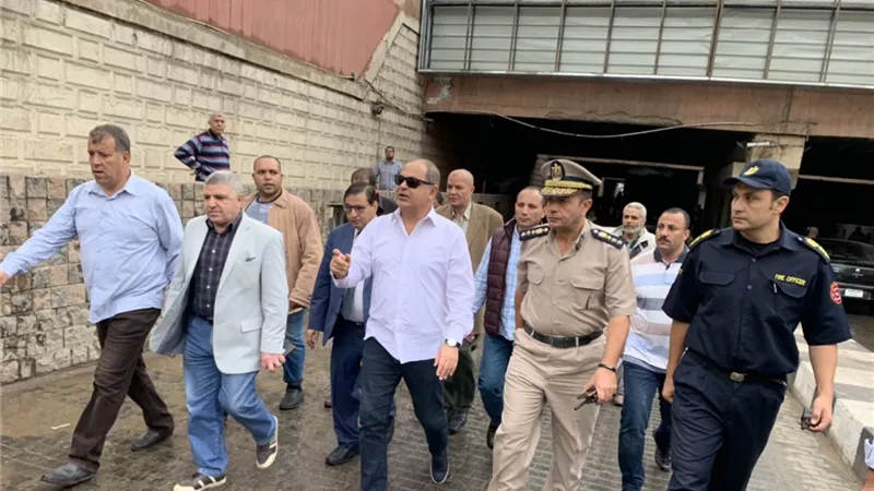 جولة لمحافظ الغربية للمرور على الأنفاق ومداخل الكبارى فجر اليوم بعد تعرض المحافظة لأمطار كثيفة - صور