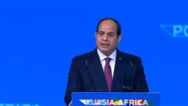 السيسي : افريقيا ترحب بالانفتاح على العالم لتحقيق نقلة نوعية في مختلف المجالات