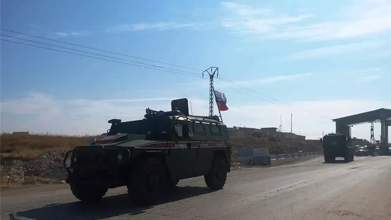 الشرطة العسكرية الروسية تدخل مدينة عين العرب شمالي سوريا