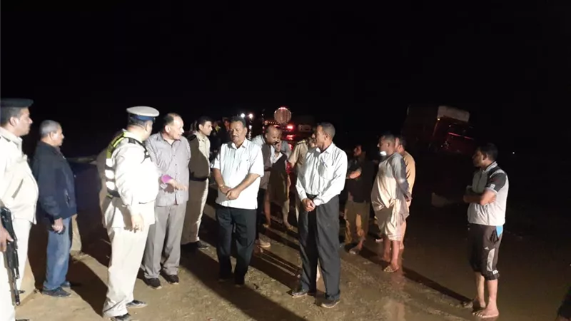 محافظ الفيوم يتفقد الهبوط الأرضى بالطريق الإقليمي
