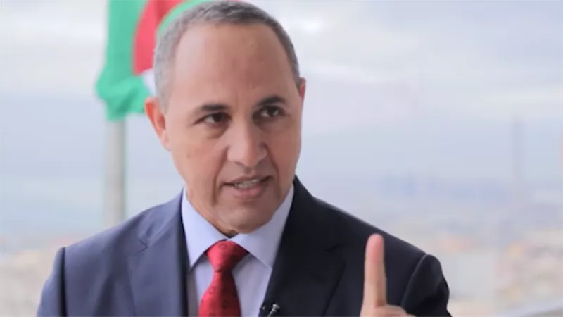 تقديم أوراق أول مرشح لانتخابات الجزائر الرئاسية