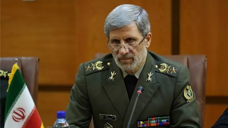 وزير الدفاع الايرانى: تهديدات الرئيس الأمريكي بضرب بلادنا مجرد هراء