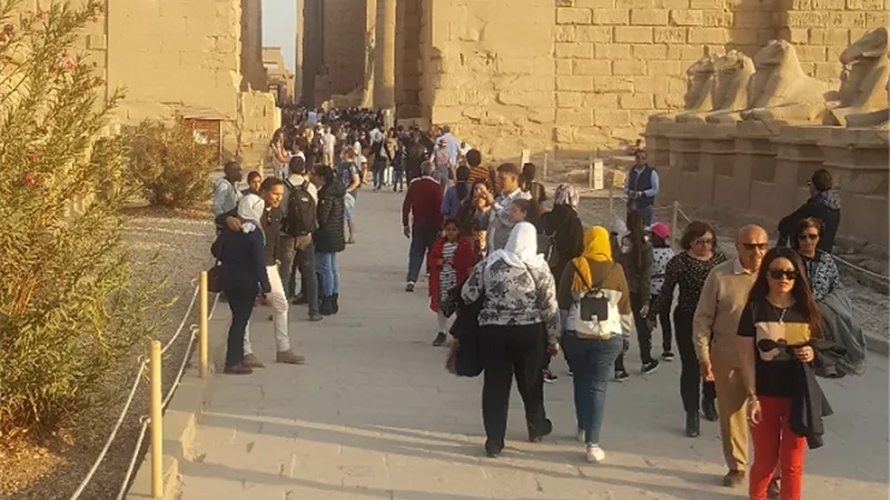 عودة الرحلات البريطانية إلى شرم الشيخ رسالة للعالم تفتح الباب أمام السياح لزيارة مصر