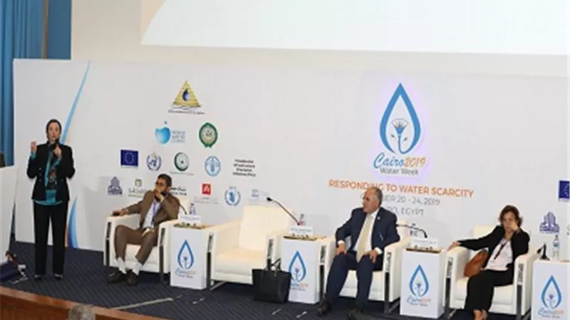 وزيرة البيئة تؤكد سرعة التكيف مع التغيرات المناخية ضرورة ملحة