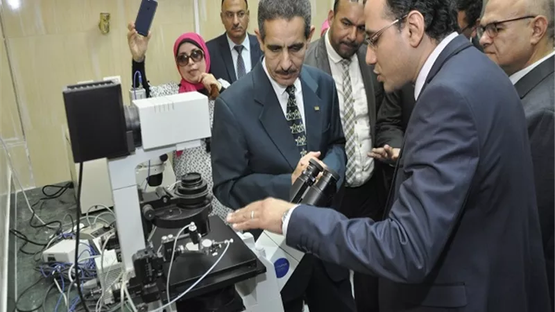 إفتتاح أول وحدة للحقن المهجري و٣٧ سرير عناية مركزة لخدمة أبناء القناة