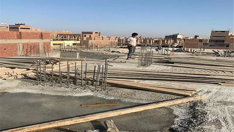 محافظ سوهاج: إزالات فورية لـ 8 حالات تعدي وبناء مخالف خلال 4 أيام