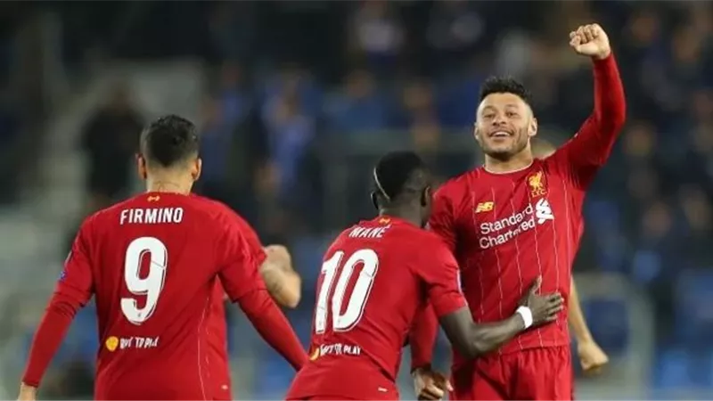 بالفيديو.. ليفربول يتقدم على جينك بهدف في الشوط الأول