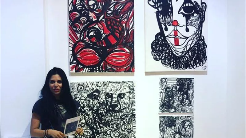 معرض منة حافظ.. لوحات فنية مليئة بالطاقة الإيجابية