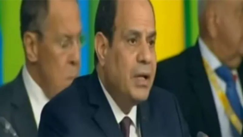 السيسي: المواجهة الشاملة هي السبيل الأمثل لاقتلاع جذور الإرهاب