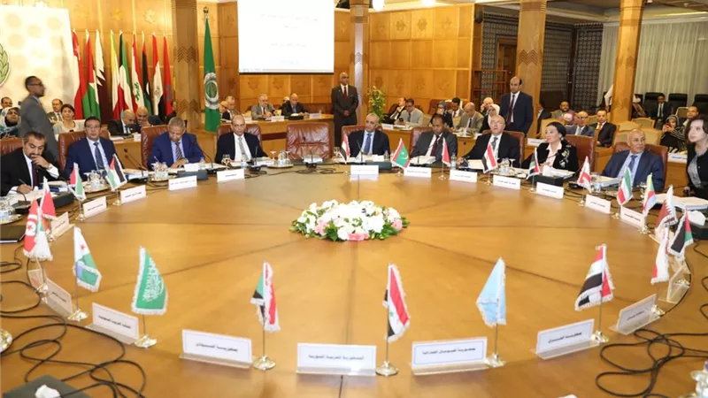 وزيرة البيئة تستعرض أمام العرب المبادرة المصرية للتنوع البيولوجي وتدهور الأراضي