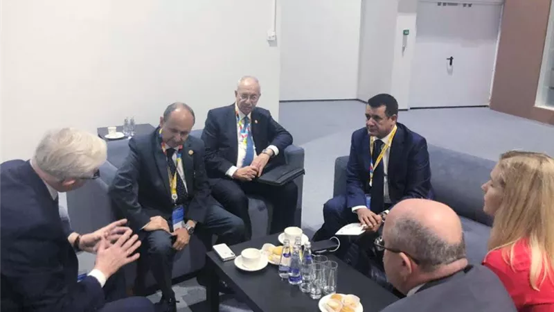 وزير التجارة يبحث مع رئيس اتحاد الصناعيين الروسى تعزيز الشراكة الاستثمارية