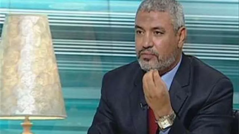 جمال عبدالحميد :أحمد فتحى الأحق بشارة الكابتن فى المنتخب