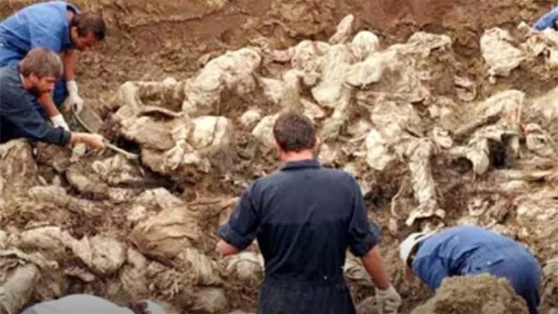 مقبرة جماعية جديدة و37 الف جثة مجهولة الهوية