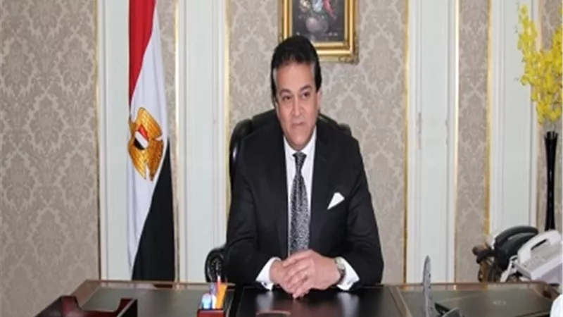 وزير التعليم العالي يستعرض خطة عمل اللجنة الإعلامية للاتحاد الرياضي للجامعات