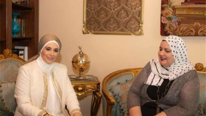 نادية عمارة تناقش التقليد والتجديد في قضايا المرأة