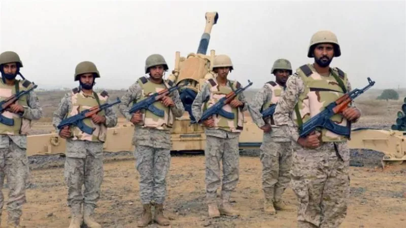 أمر ملكي بالعفو عن العسكريين السعوديين الموجودين داخل اليمن