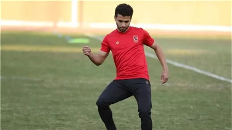 صانع ألعاب الأهلى فى ألمانيا لاجراء جراحة الصليبى