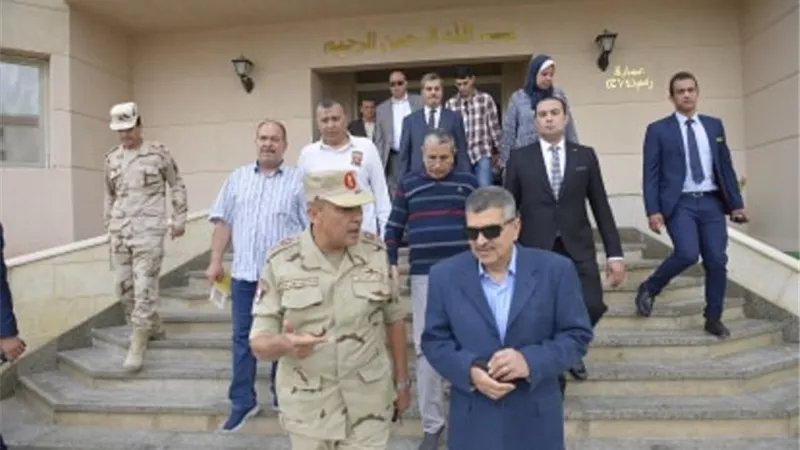 الفريق ربيع يتفقد وحدات هيئة قناة السويس بالإسماعيلية الجديدة..صور