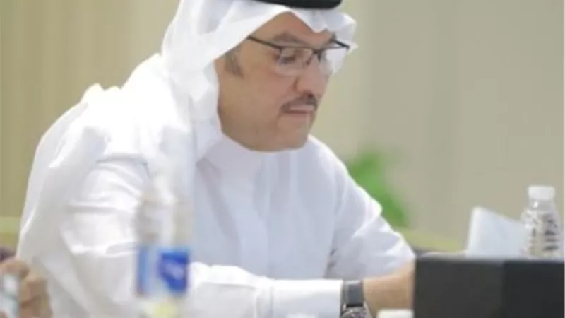 السفير 