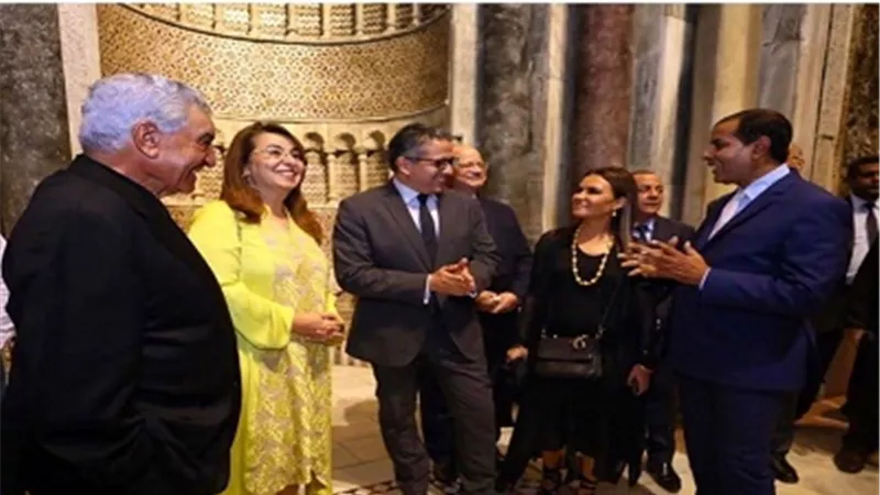 مصر للطيران الناقل الرسمي لاحتفاليه شارع المعز
