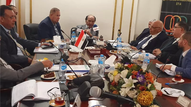 ٤٠الف مصنع وشركة يجددون ثقتهم فى القيادة السياسية