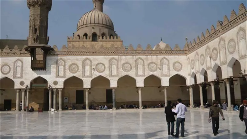 موعد صلاة العشاء اليوم الاثنين 28-10-2019