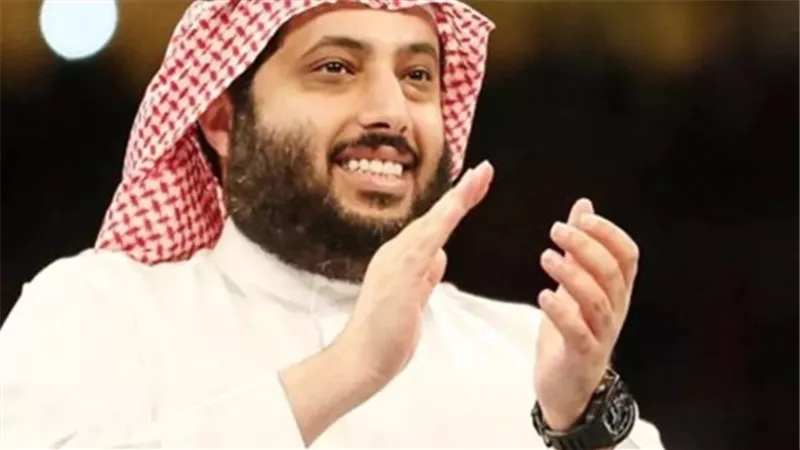 تركى آل شيخ يشعل 