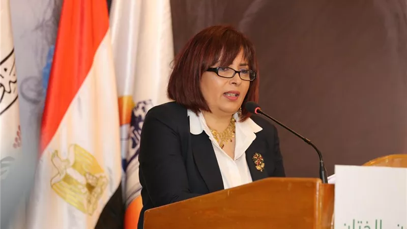 عزة العشماوى: 1527 استشارة واستفساراً منذ بدء حملة 