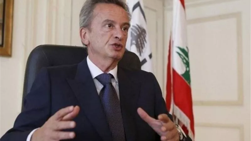 حاكم مصرف لبنان المركزى: البلد بحاجة إلى حل سياسى للأزمة لتفادى انهيار اقتصادى مستقبلا