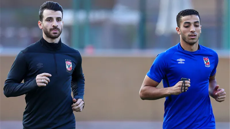 متولي وعبدالمنعم يواصلان برنامجهما التأهيلي في مران الأهلي