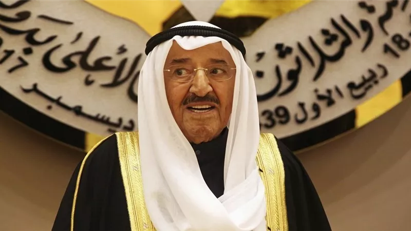 أمير الكويت يوجه دعوة إلى دول الخليج