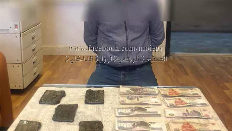 ضبط 4 عناصر اجرامية بحوزتهم 5 كج فودو .. 1,250 كج حشيش.. صور