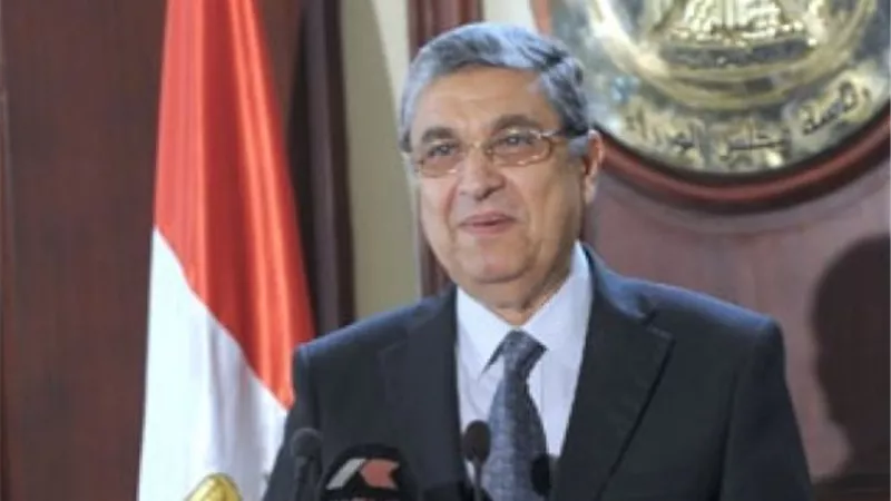 شاكر:صعود مصر 19 مركزا فى مؤشر الحصول على الكهرباء انجاز جديد